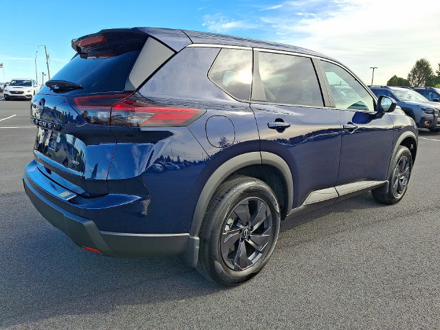 Used 2026 Nissan Rogue SV w/ Cold Weather Package AWD/4WD image 7