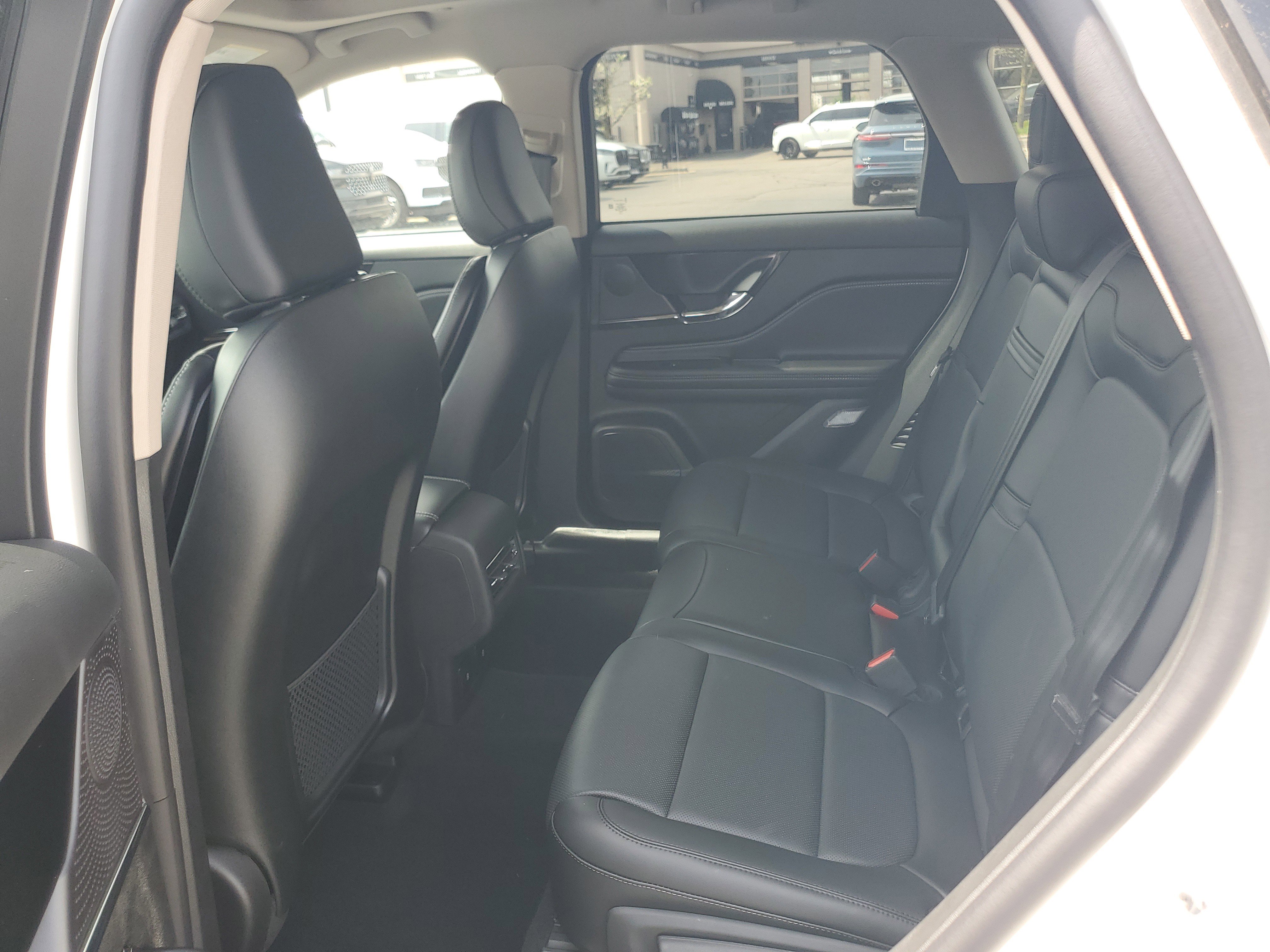 New 2026 Lincoln Corsair Reserve w/ Jet Appearance Package AWD/4WD image 25