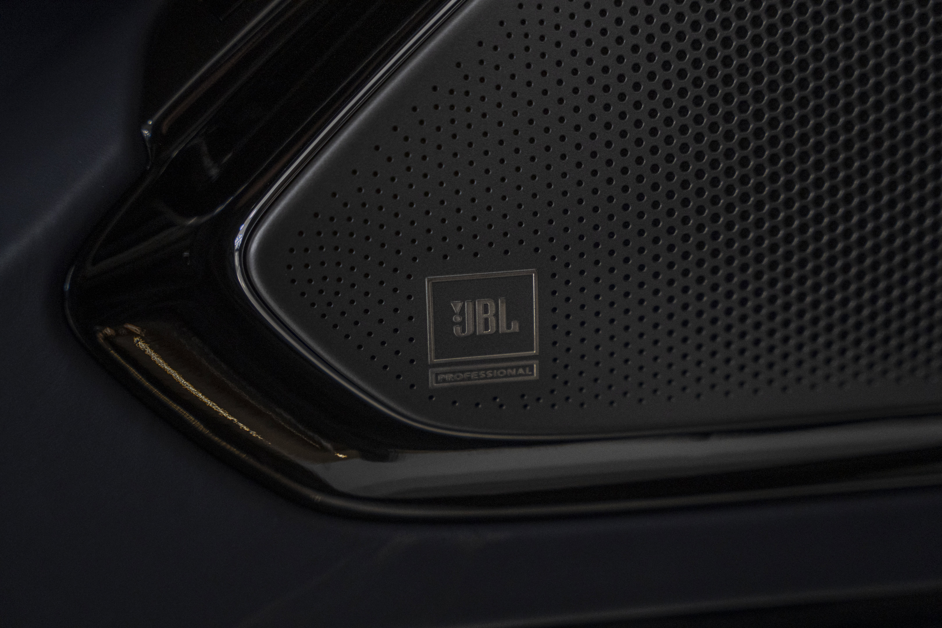 Certified 2024 Ferrari Roma Spider image 31