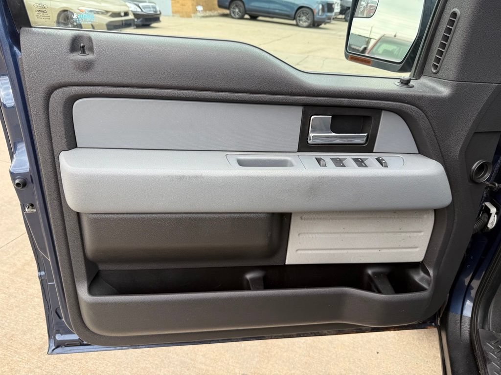 Used 2014 Ford F150 XLT w/ Equipment Group 302A Luxury AWD/4WD image 23