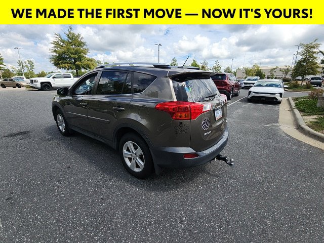Used 2014 Toyota RAV4 XLE AWD/4WD image 9