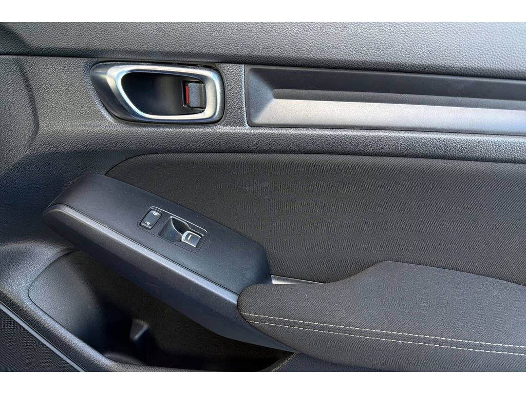 Used 2022 Honda Civic Sport image 17