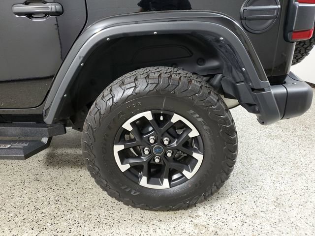 Used 2024 Jeep Wrangler Unlimited Rubicon 4xe image 9