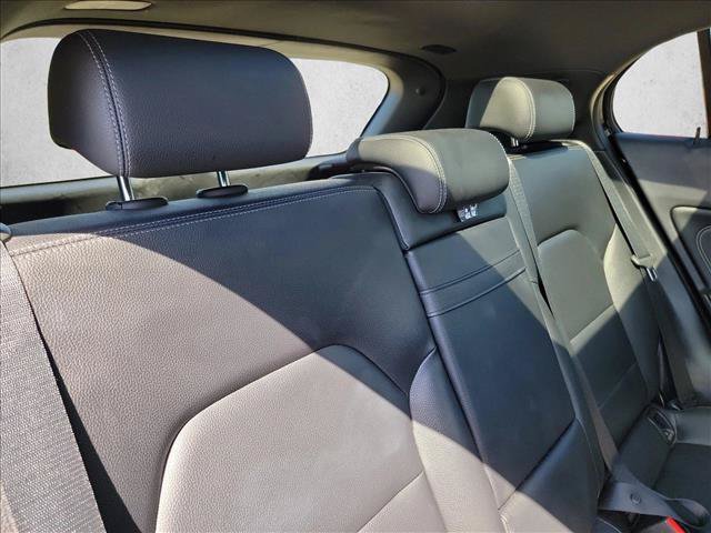 Used 2020 Mercedes-Benz GLA 250 4MATIC image 22