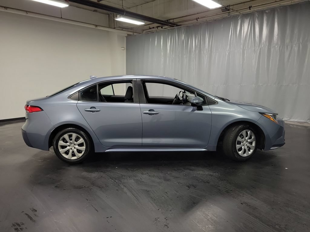 Used 2024 Toyota Corolla LE FWD image 9