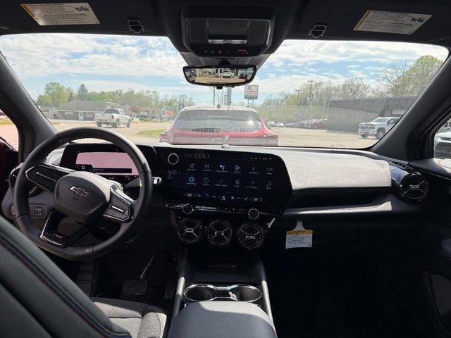 Used 2024 Chevrolet Blazer EV RS image 3