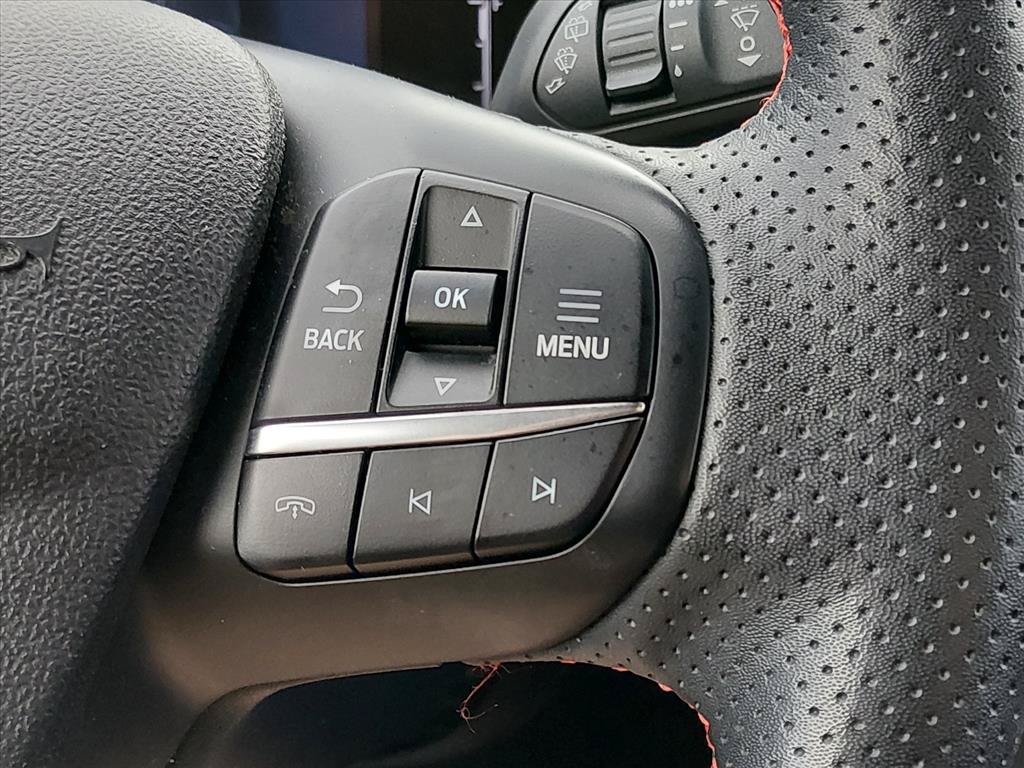 Certified 2024 Ford Escape ST-Line Select AWD/4WD image 22