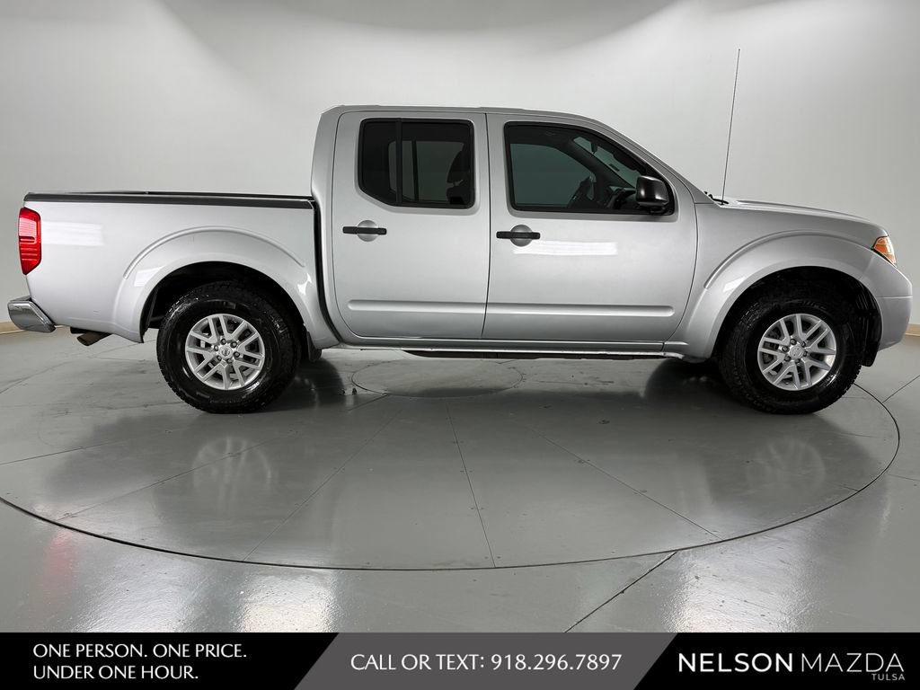 Used 2019 Nissan Frontier SV RWD image 5
