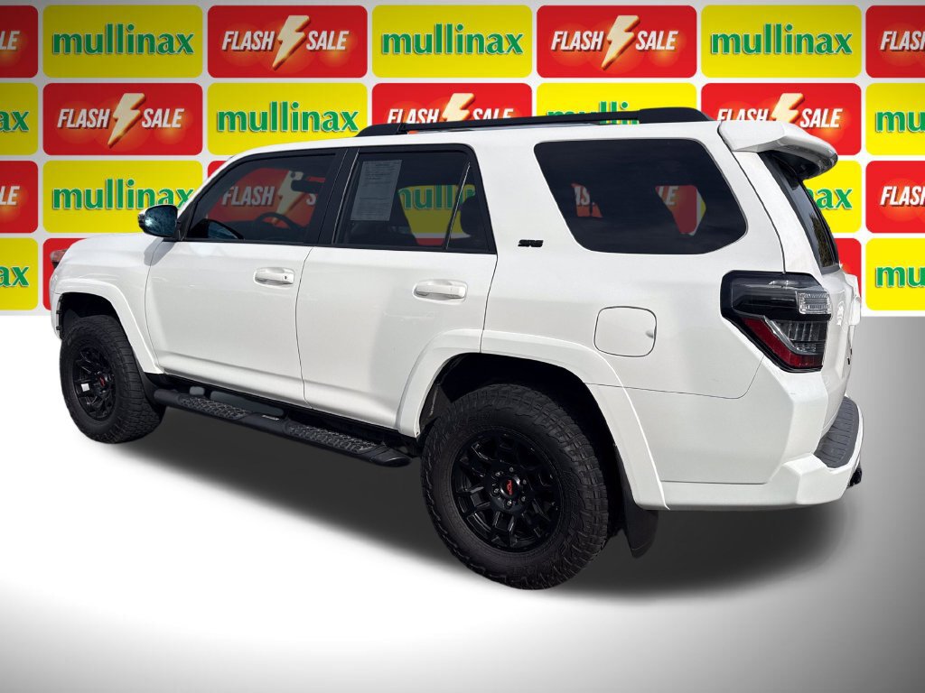 Used 2019 Toyota 4Runner SR5 Premium AWD/4WD image 11