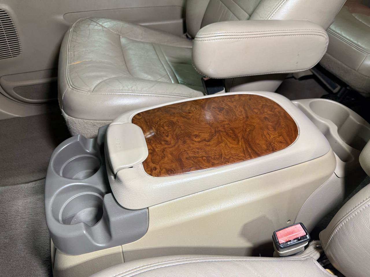 Used 2001 Ford Excursion Limited image 15