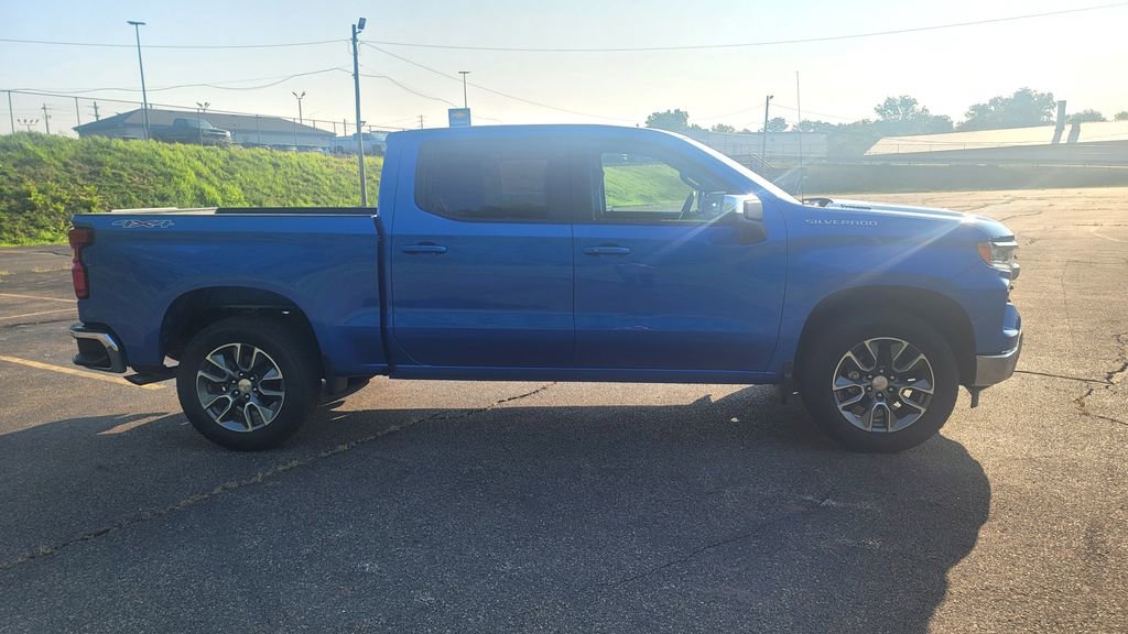 New 2026 Chevrolet Silverado 1500 LT image 14