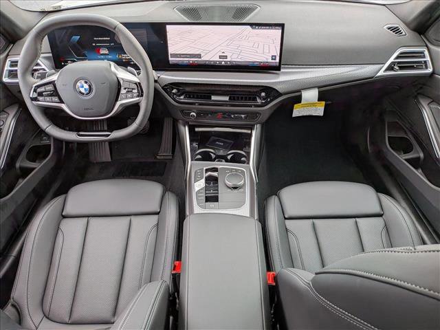 Used 2025 BMW 330i Sedan w/ Convenience Package RWD image 14