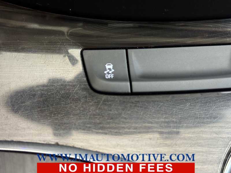 Used 2019 Buick Envision Essence image 35