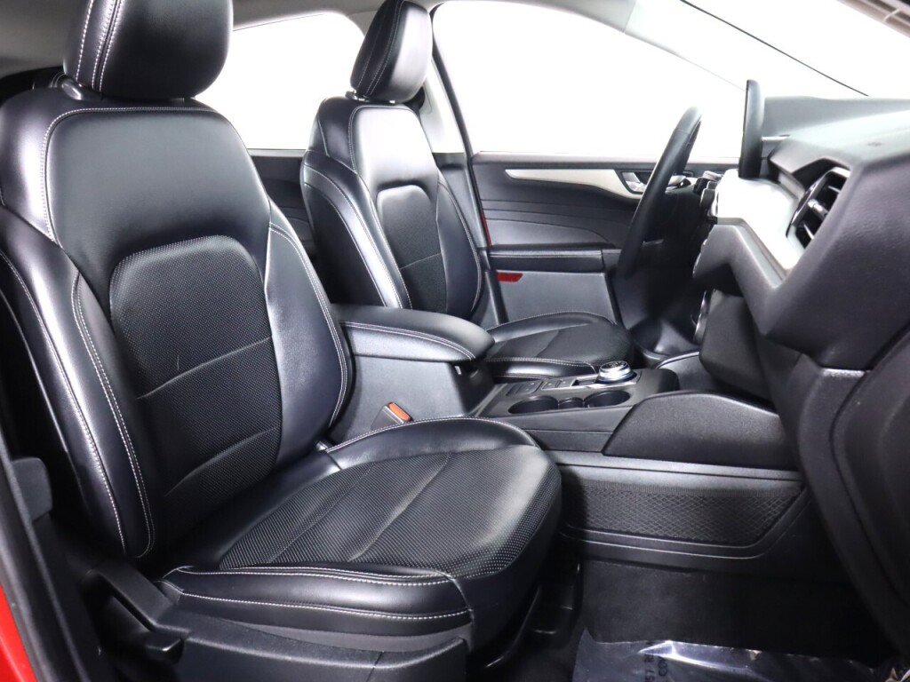 Used 2021 Ford Escape SEL w/ Technology Package AWD/4WD image 46