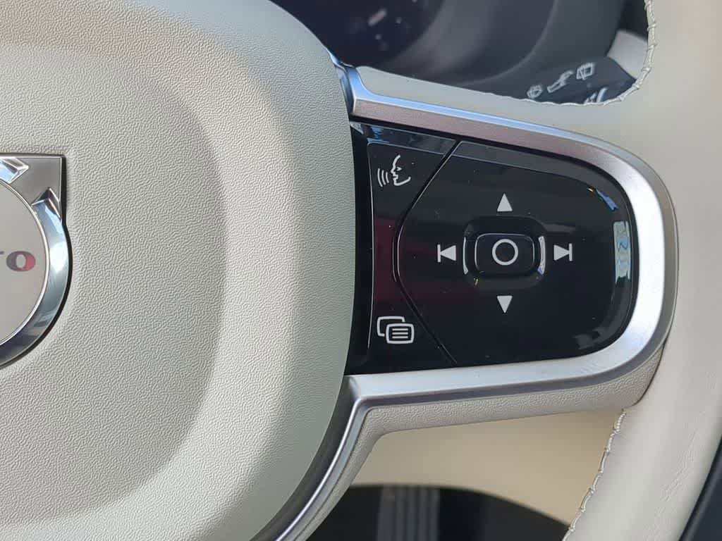 New 2026 Volvo XC60 B5 Ultra w/ Protection Package Premier image 23