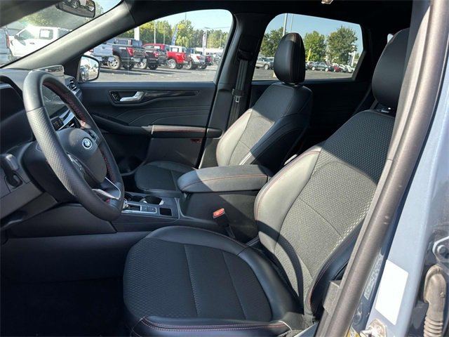 New 2025 Ford Escape ST-Line Select w/ Tech Pack #2 image 19