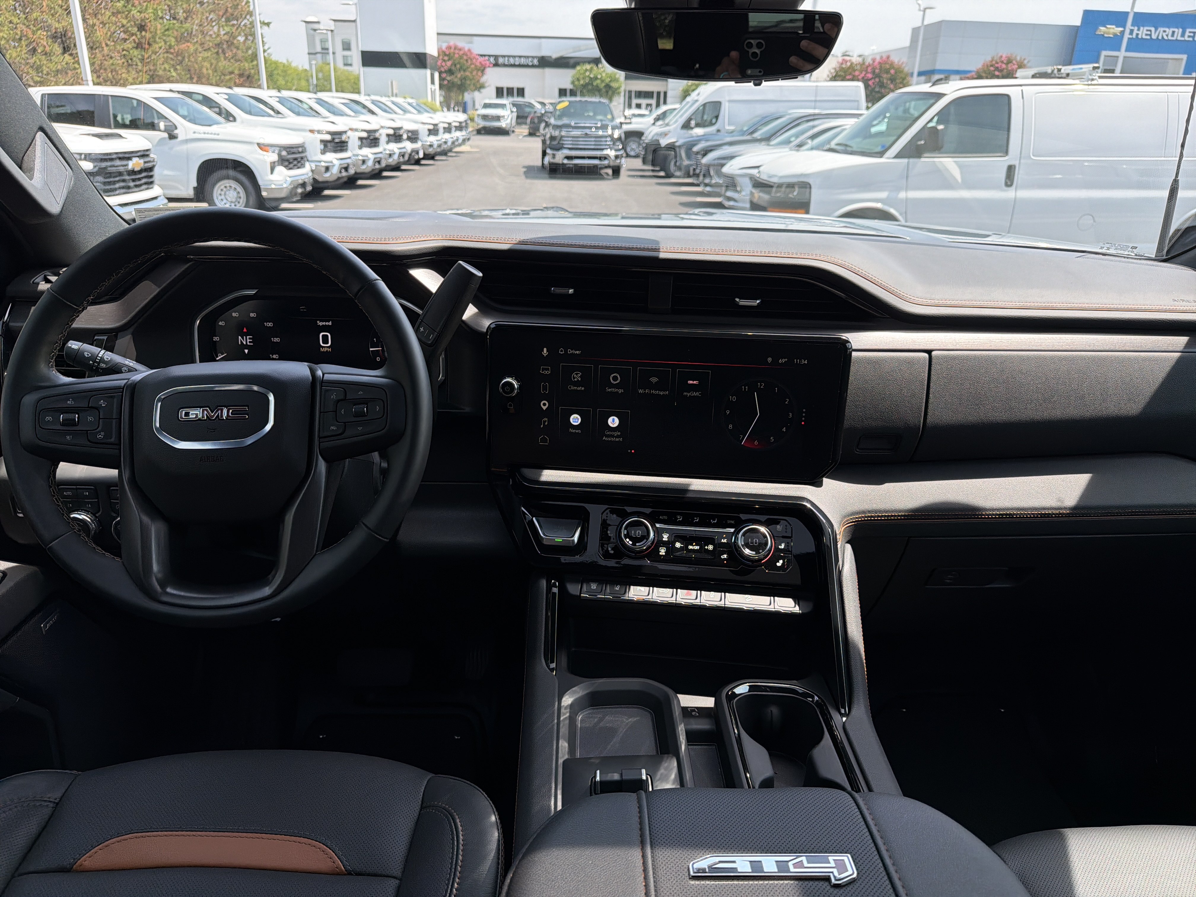 Used 2026 GMC Sierra 2500 AT4 w/ AT4 Premium Plus Package AWD/4WD image 30