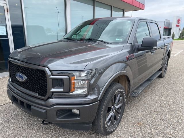 Used 2018 Ford F150 XLT w/ Equipment Group 302A Luxury AWD/4WD image 4