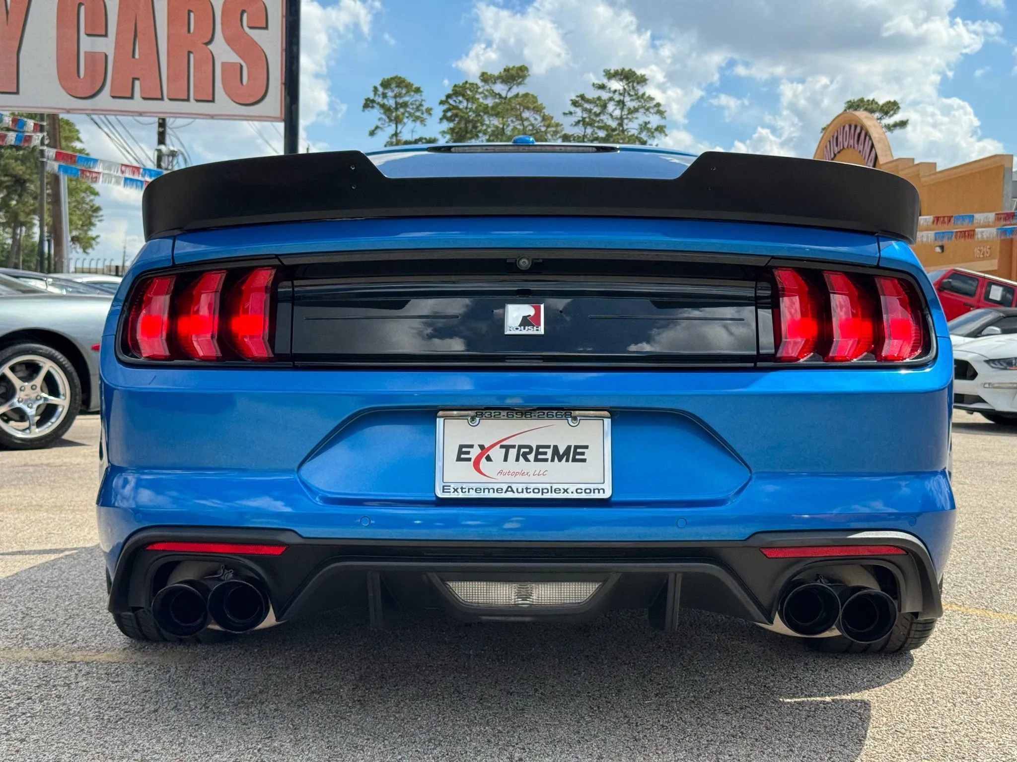 Used 2019 Ford Mustang GT image 3