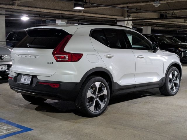 New 2026 Volvo XC40 B5 Plus w/ Protection Package Premier AWD/4WD image 3