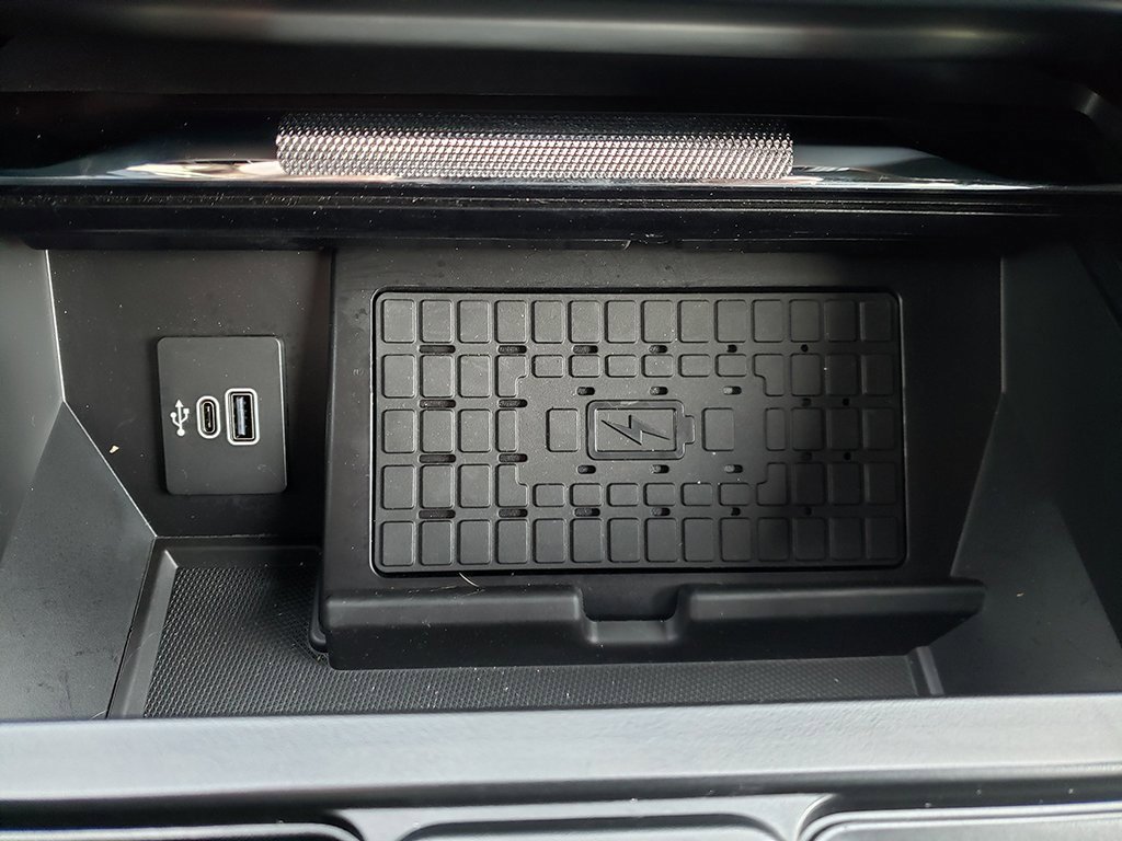 Used 2025 Ford F150 Platinum w/ FX4 Off-Road Package image 24