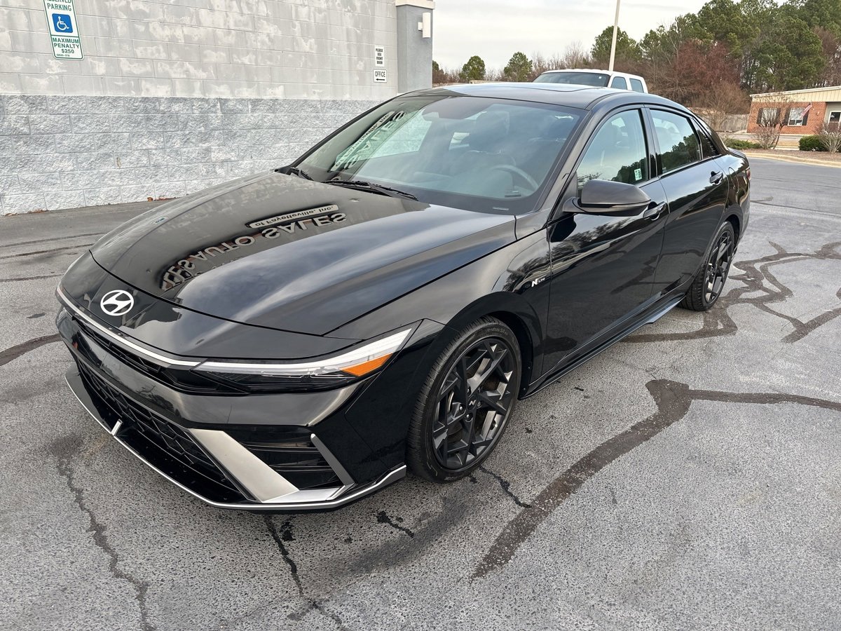 Used 2024 Hyundai Elantra N Line image 3