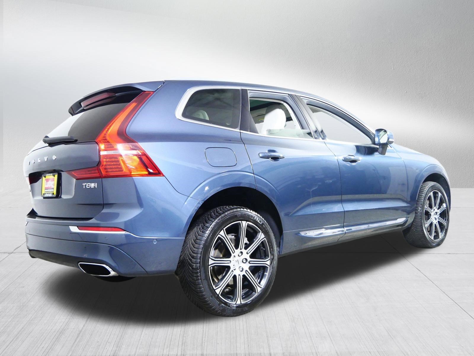 Used 2019 Volvo XC60 T8 Inscription w/ Advanced Package image 7