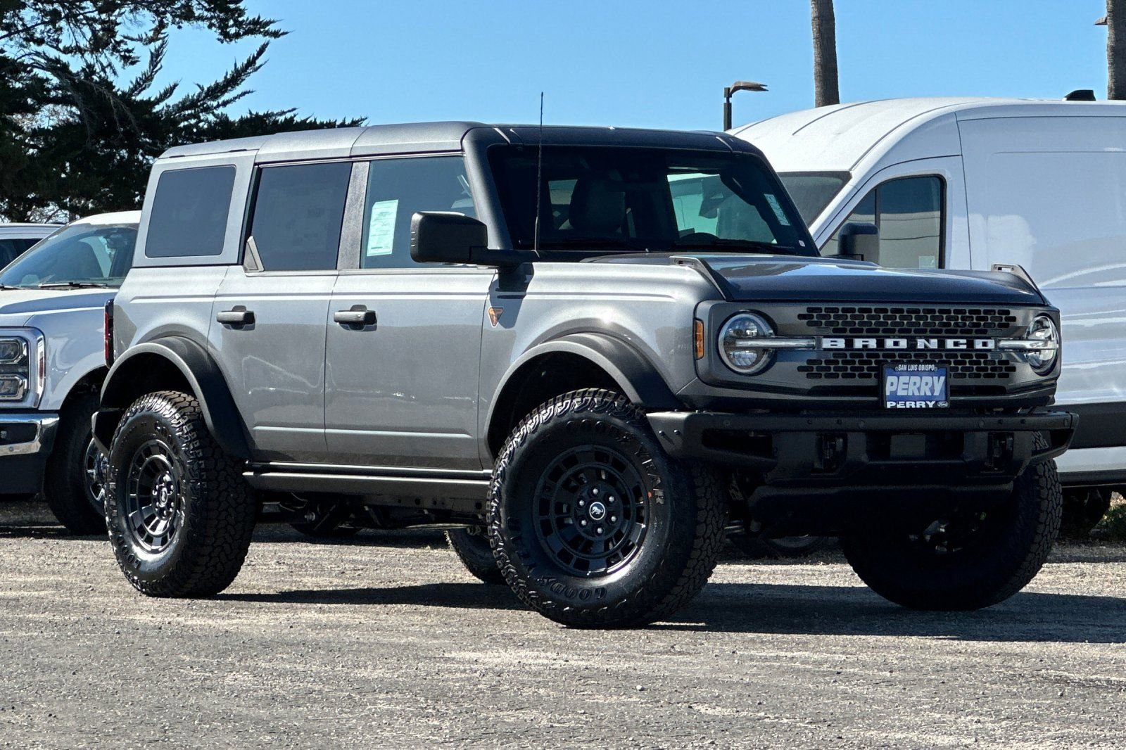 New 2026 Ford Bronco Badlands AWD/4WD image 1