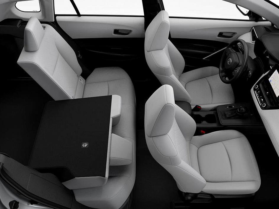 New 2026 Toyota Corolla Cross L image 4