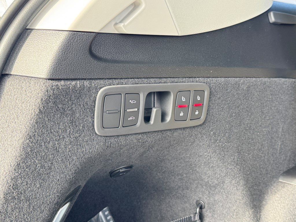 New 2026 Audi Q7 3.0T Premium Plus image 16