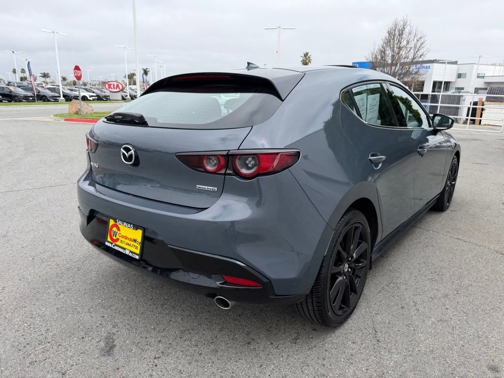 Used 2019 MAZDA MAZDA3 Hatchback w/ Premium Package FWD image 6