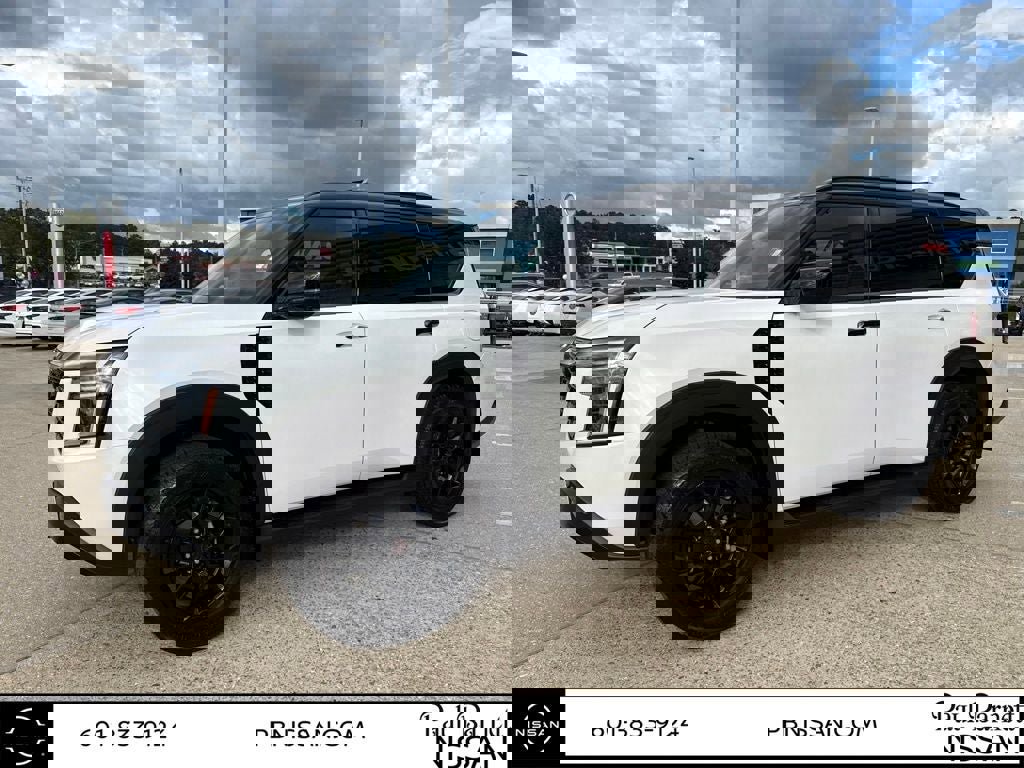 New 2026 Nissan Armada PRO-4X w/ Captain's Chari Seat Package image 13