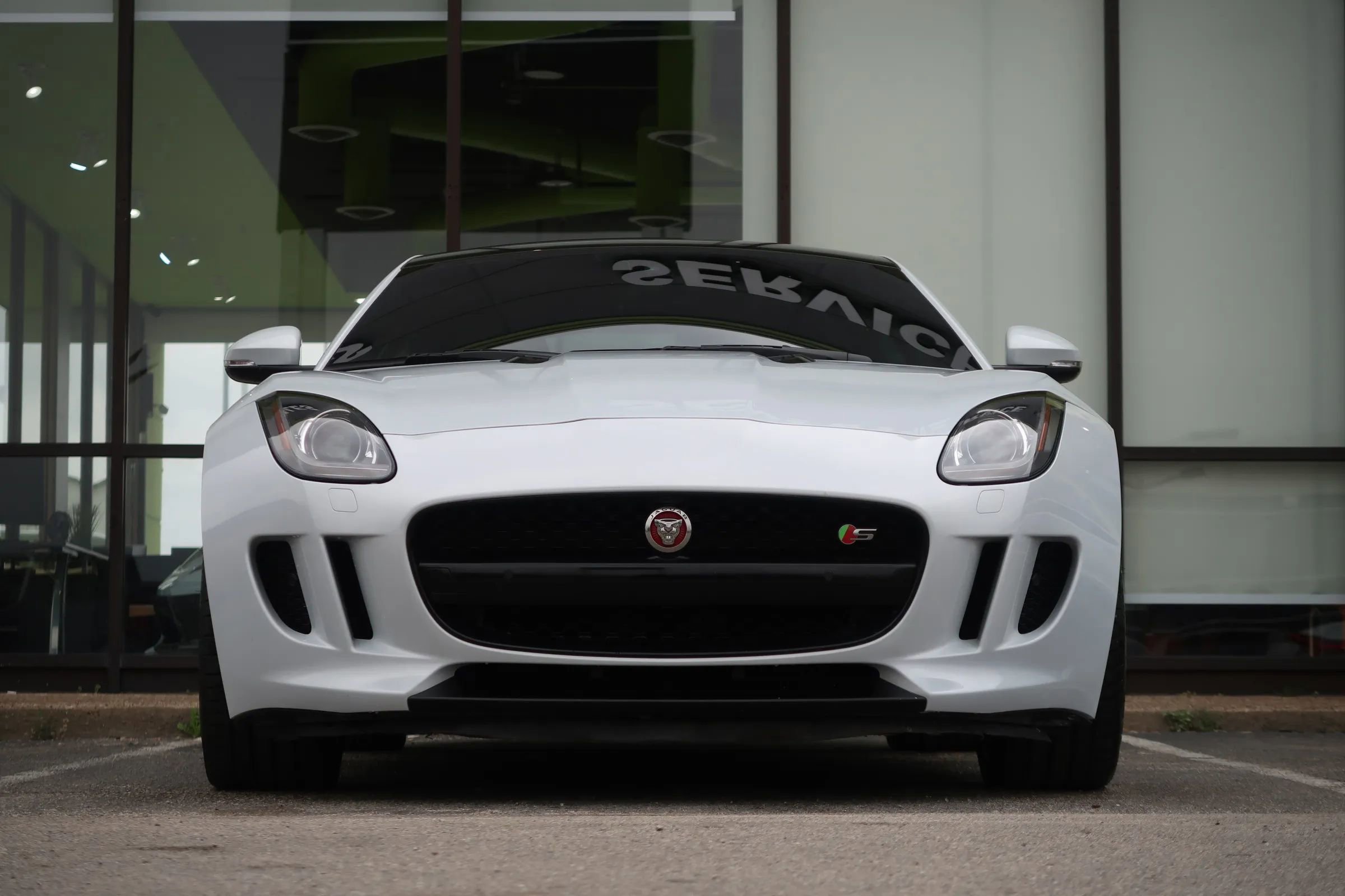 Used 2016 Jaguar F-TYPE S image 3
