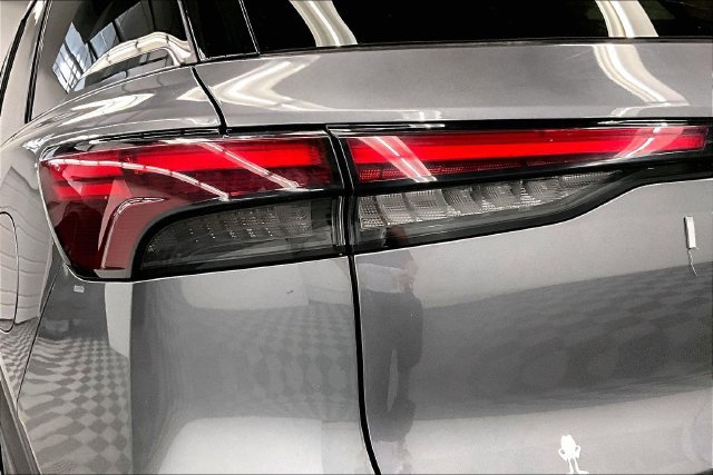 Used 2024 INFINITI QX60 Sensory AWD/4WD image 36