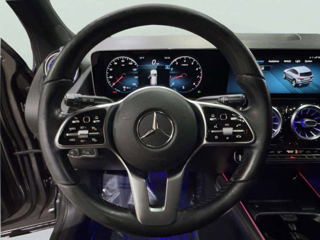 Used 2021 Mercedes-Benz GLA 250 4MATIC w/ Premium Package image 31