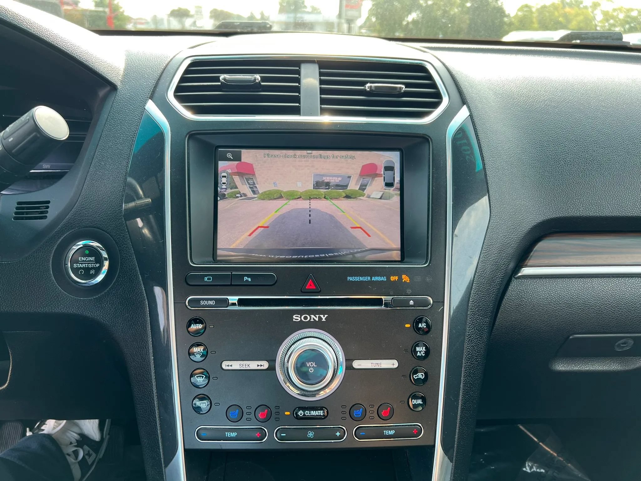 Used 2016 Ford Explorer Limited AWD/4WD image 17