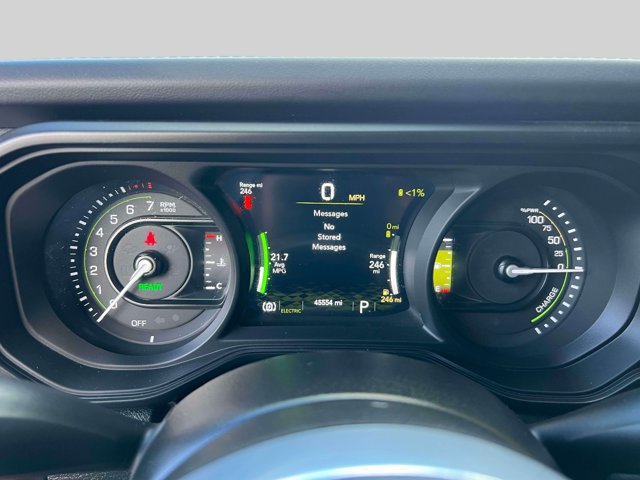 Used 2024 Jeep Wrangler Unlimited Sahara w/ Technology Group AWD/4WD image 21