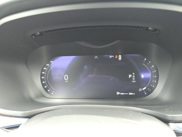 Certified 2024 Volvo S60 B5 Plus w/ Climate Package image 33