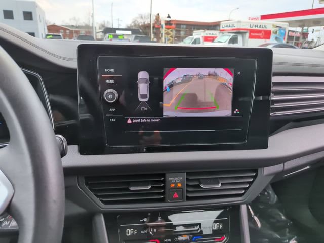 Used 2025 Volkswagen Jetta S image 14