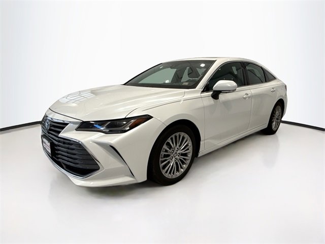 Certified 2022 Toyota Avalon Limited w/ Advanced Safety Package image 3