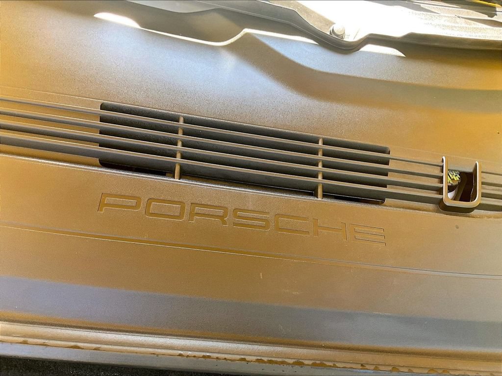 Certified 2024 Porsche 718 Boxster RWD image 32
