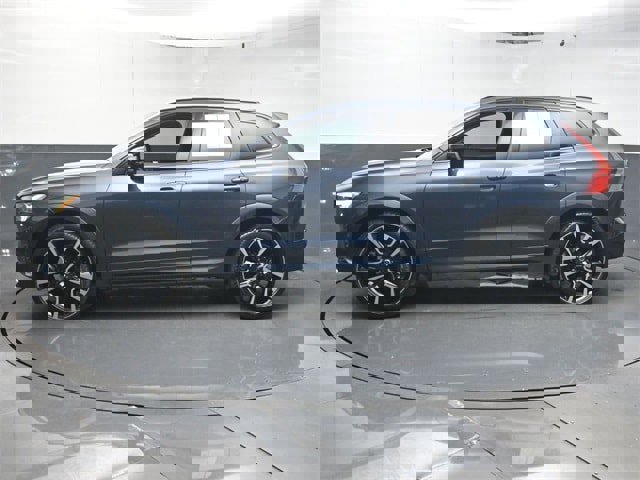 Certified 2023 Volvo XC60 B5 Ultimate image 5