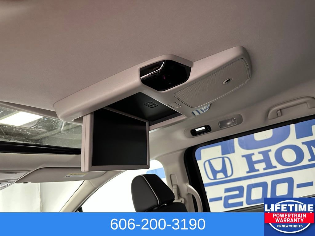 New 2026 Honda Odyssey Touring image 16