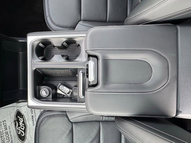 New 2025 Ford Expedition Platinum image 18
