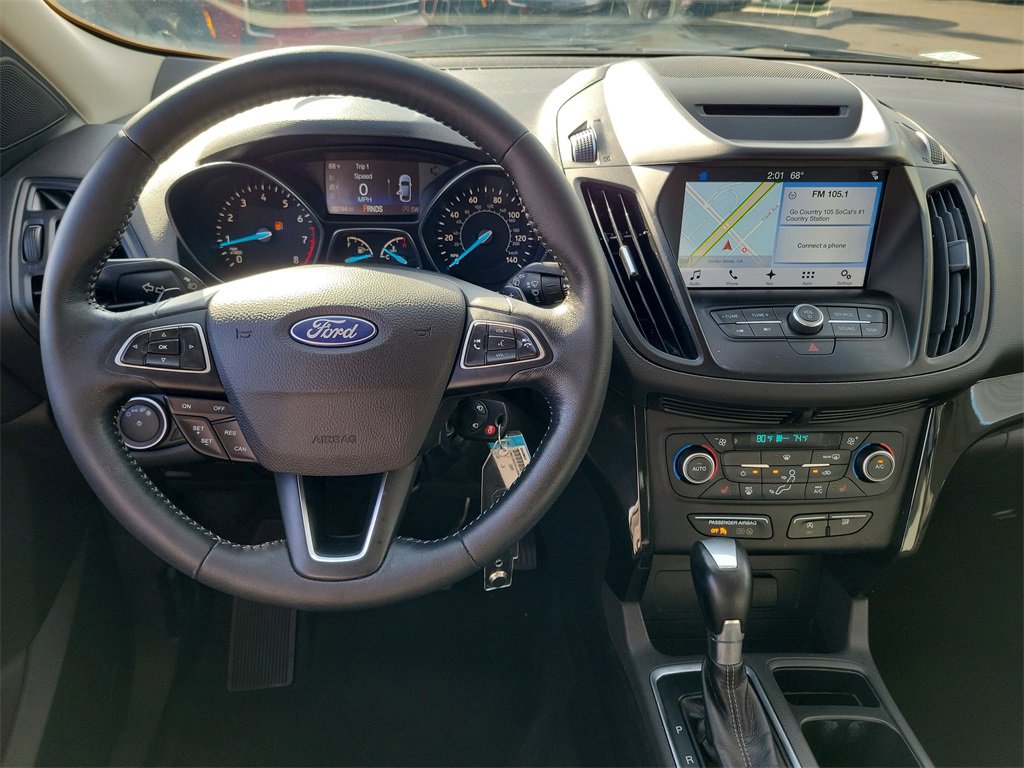 Used 2018 Ford Escape SE w/ SE Sport Appearance Package image 4