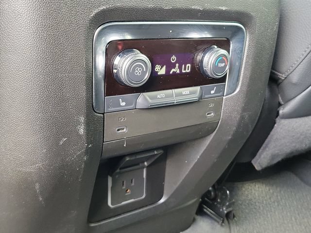 Certified 2025 GMC Yukon XL Denali AWD/4WD image 17