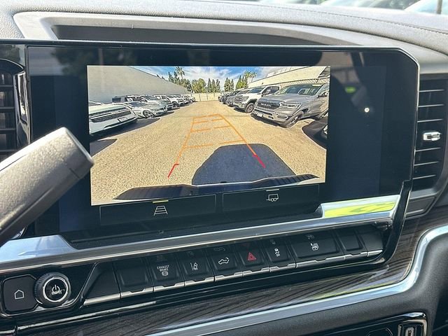 Used 2025 Chevrolet Silverado 3500 LT w/ Convenience Package image 14