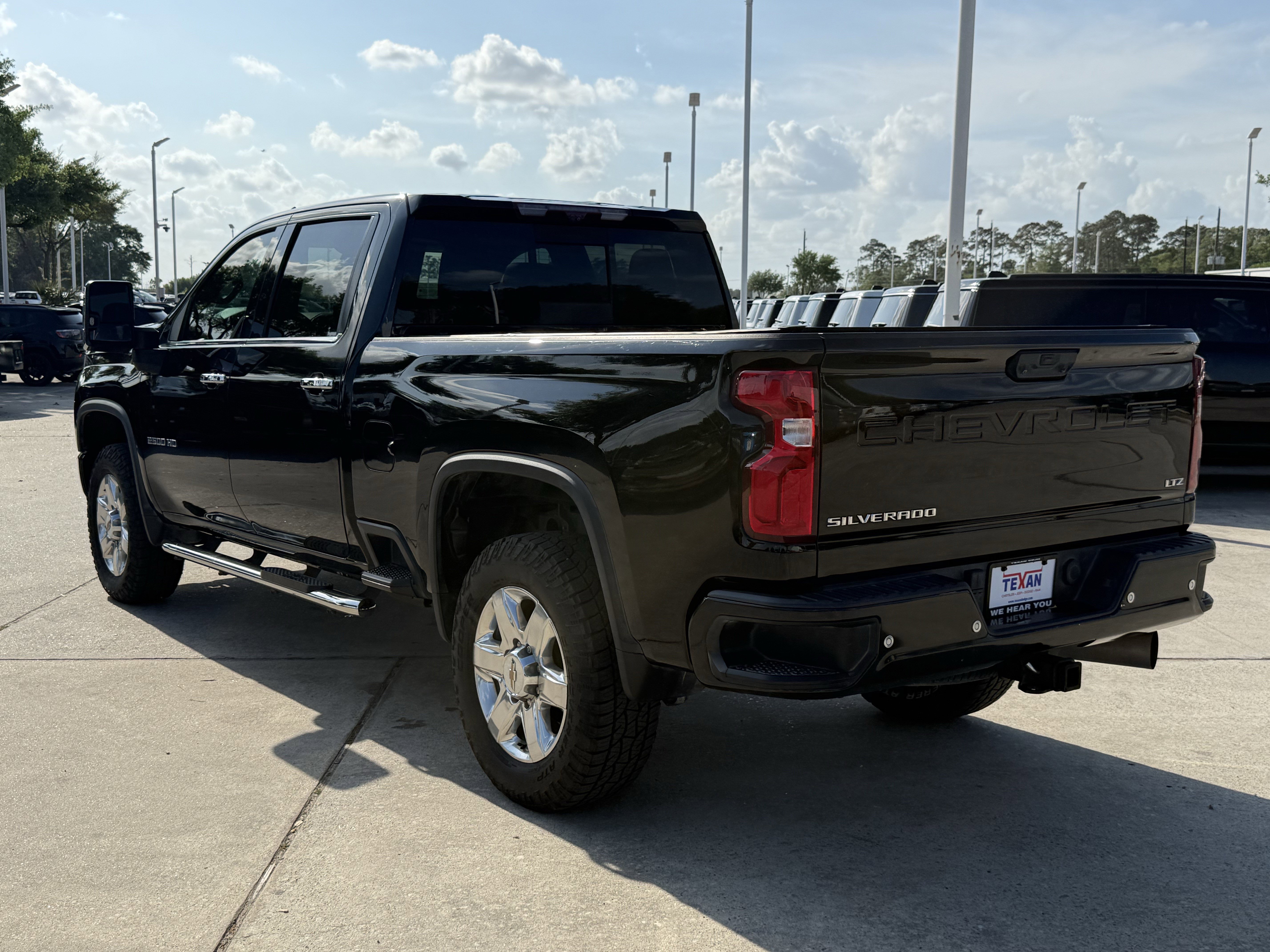 Used 2022 Chevrolet Silverado 2500 LTZ w/ LTZ Texas Edition image 7