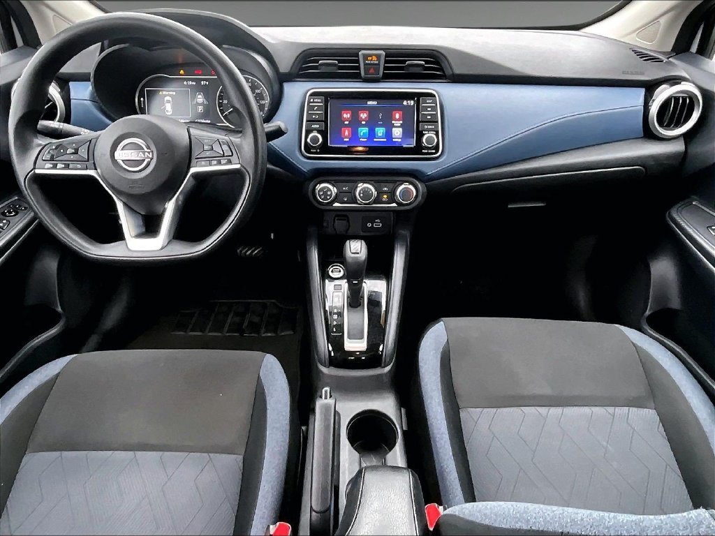 Used 2025 Nissan Versa SV FWD image 21