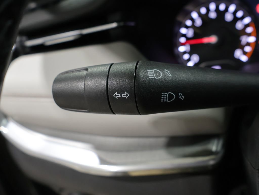 Used 2024 Jeep Compass Limited image 35